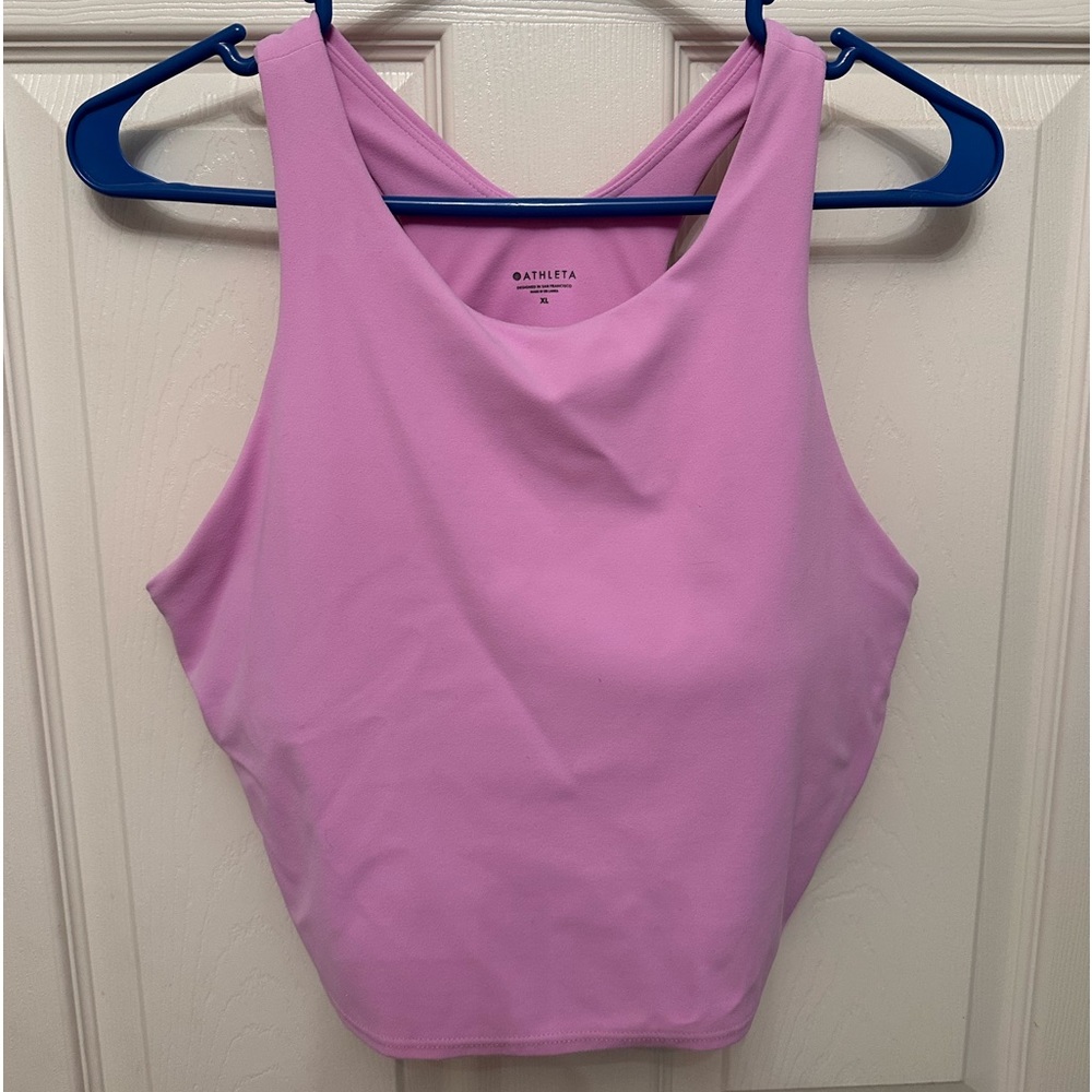 Athleta Conscious Crop